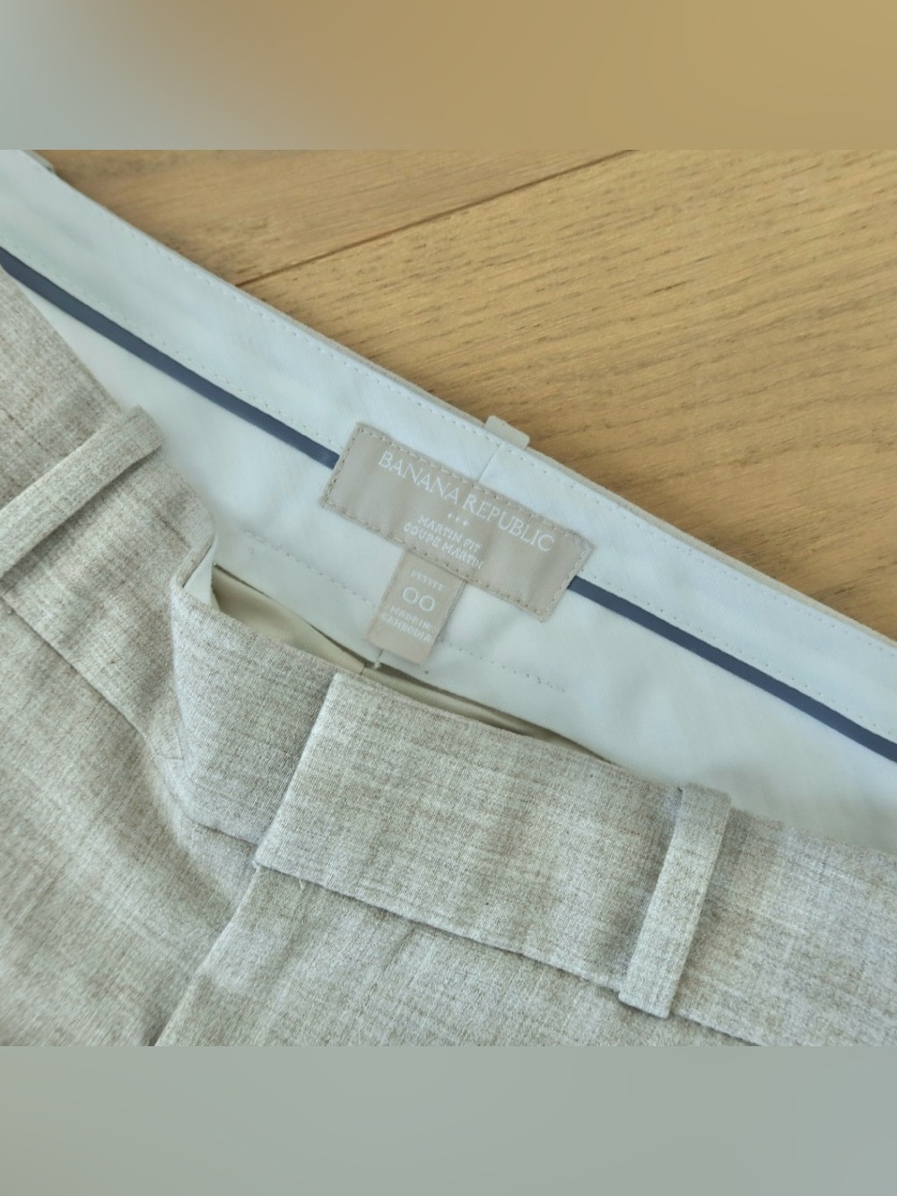 Banana Republic Light Gray Women's Suit Jacket & Pants - Picture 5 of 7